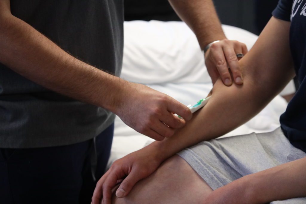 Student image of a Fu Subcutaneous Needling - American Version class